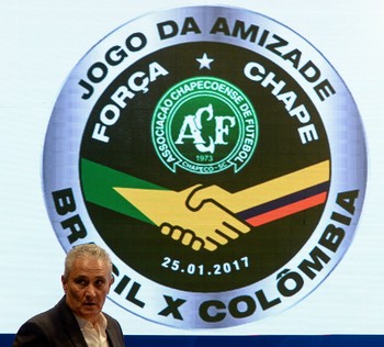 Tite convocação Brasil x Colômbia (Foto: Pedro Martins / MoWA Press) Tite convocação Brasil x Colômbia (Foto: Pedro Martins / MoWA Press)